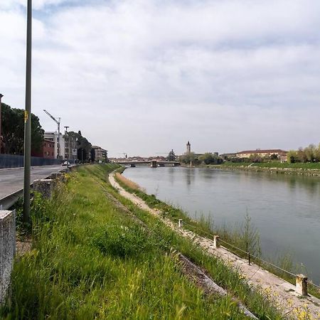 Charme In City Center Verona Kültér fotó